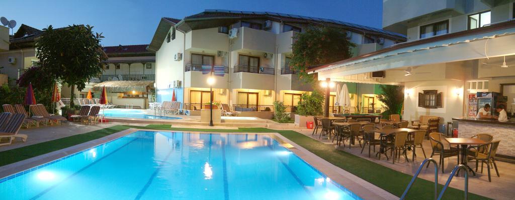 Bonjour Hotel Marmaris Eksteriør billede