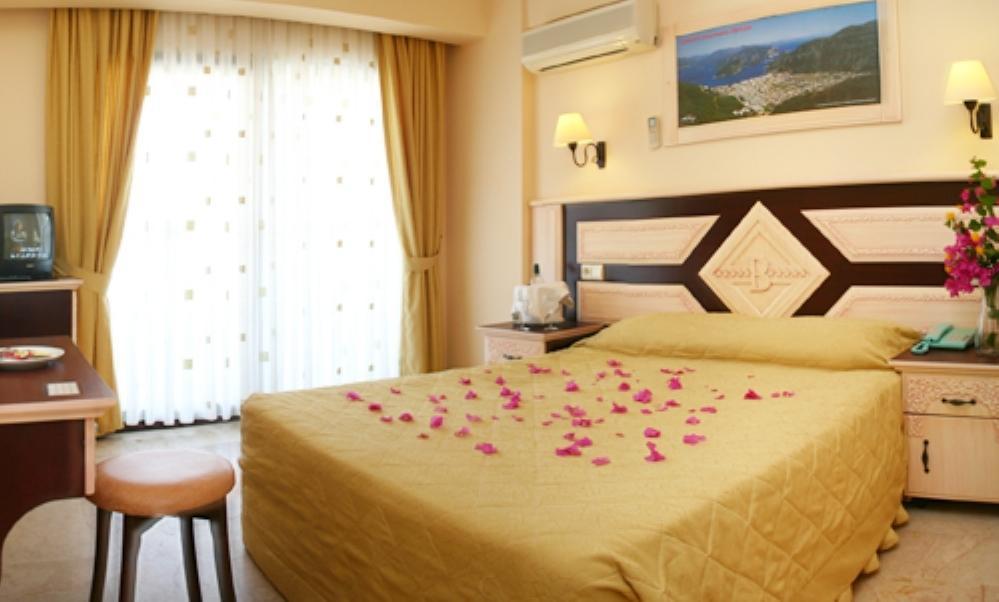Bonjour Hotel Marmaris Eksteriør billede